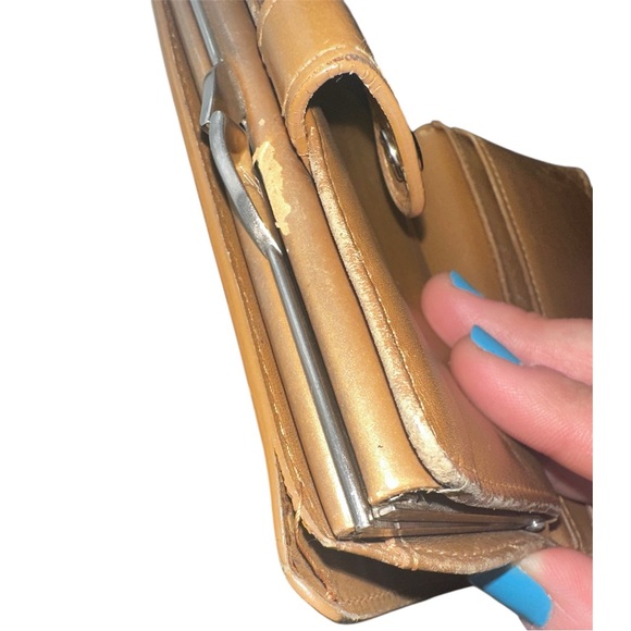 Louis Vuitton Monogram Vernis Leather Kisslock French Purse Wallet - Picture 13 of 16